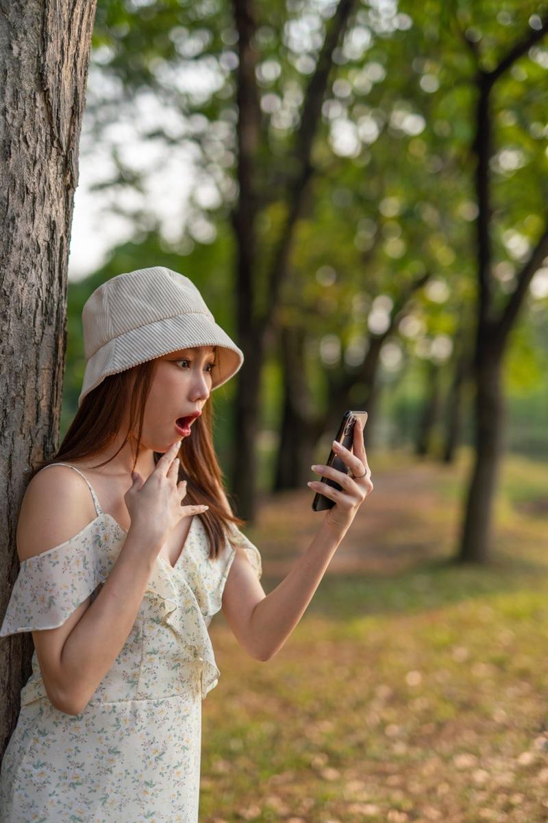 翻拍的照片怎么提高清晰度？什么软件可以修复