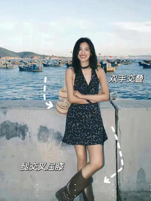 坐着拍照造型怎么摆？显腿长的姿势