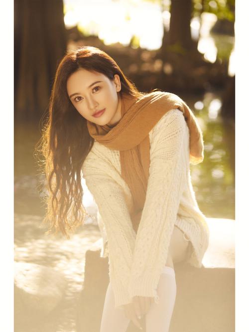 自拍的技巧和角度图解，pose怎么摆好看