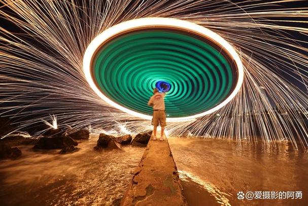 合理运用光线增强视觉效果